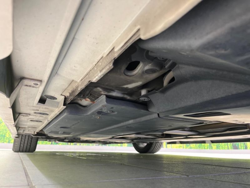 2017 Toyota Prius DAA-ZVW51 (UW-6ab1f42c1f4a2)[23]