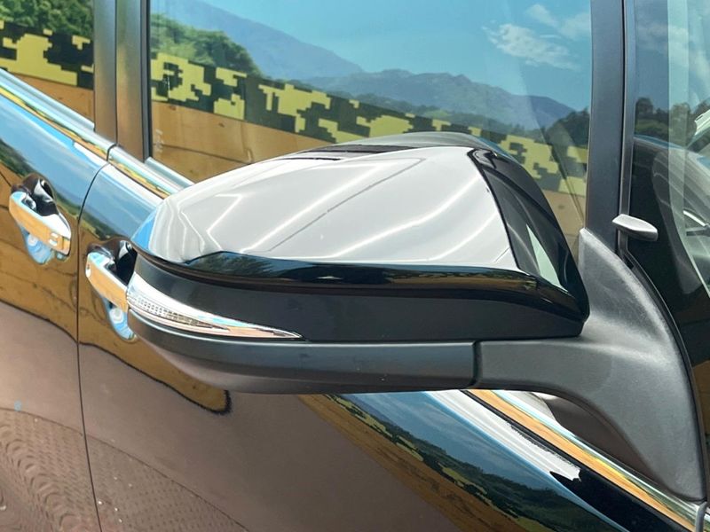 2017 Toyota Esquire DAA-ZWR80G (UW-6ab1f438c9f42)[10]