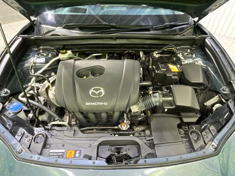 2021 Mazda CX-30 5BA-DMEP (UW-6ab34261584a9)[4]