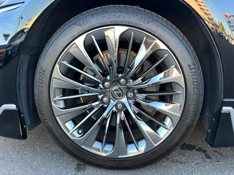 2018 Lexus LS DAA-GVF50 (UW-6ab342c95b876)[9]