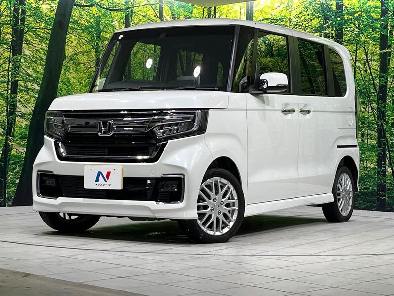 2023 Honda N-BOX CUSTOM 6BA-JF4 (UW-6ab34344a08c5)[0]
