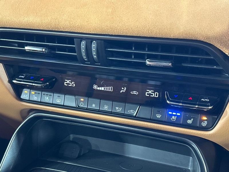 2023 Mazda CX-60 3CA-KH3R3P (UW-6ab34385ae30a)[25]