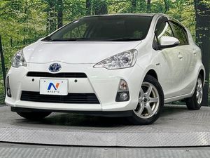 2013 Toyota Aqua DAA-NHP10
