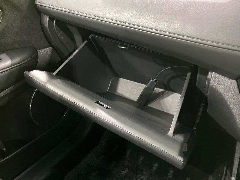 2016 Honda Vezel DAA-RU3 (UW-6ab3451565d3c)[6]