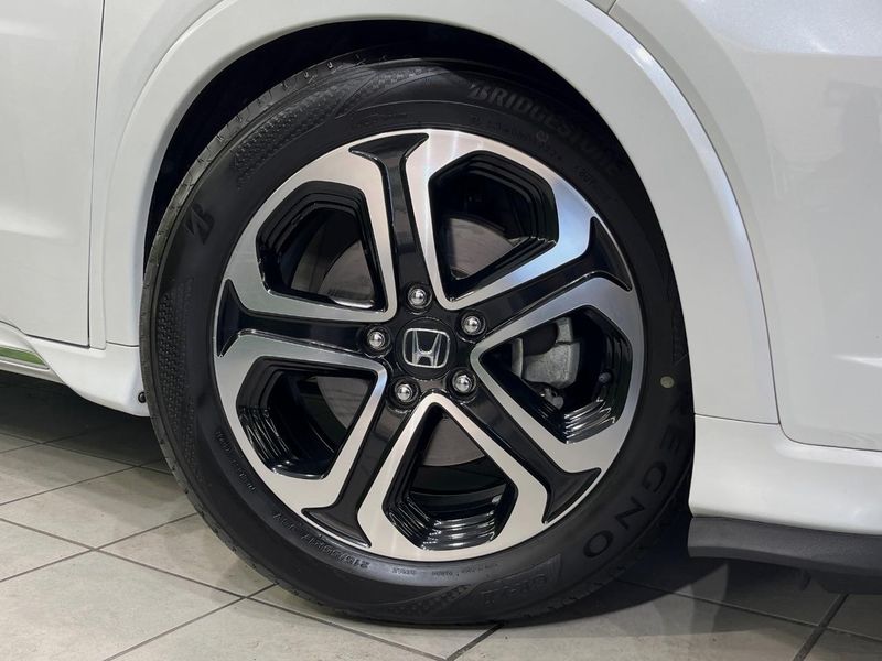 2016 Honda Vezel DAA-RU3 (UW-6ab345158b941)[21]