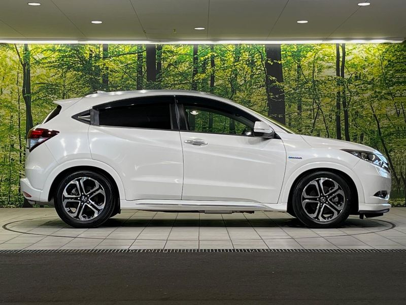 2016 Honda Vezel DAA-RU3 (UW-6ab345158b941)[7]