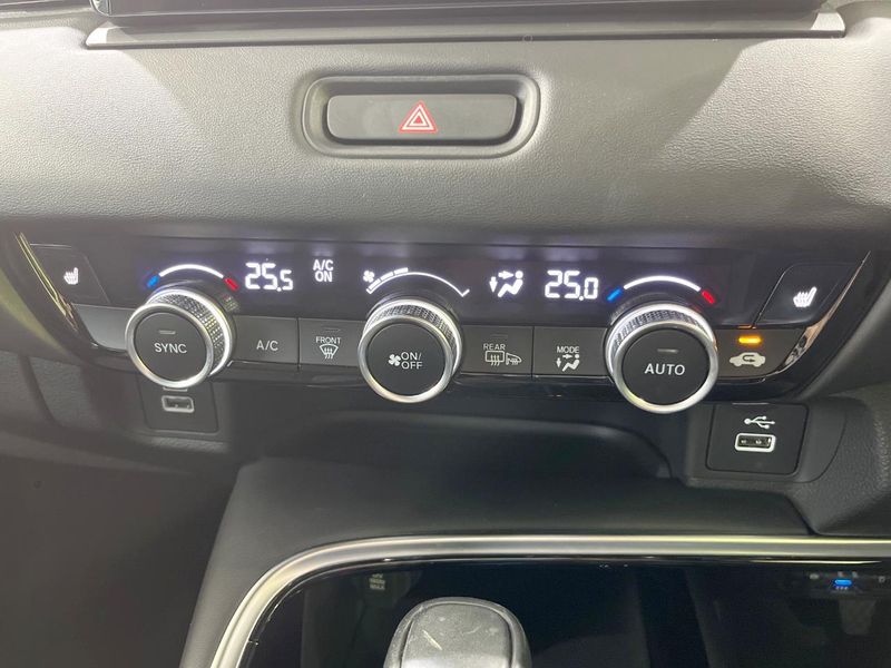 2021 Honda Vezel 6AA-RV5 (UW-6ab3451de6e90)[16]