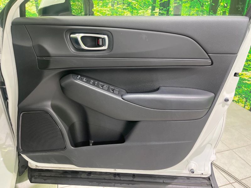2022 Honda Vezel 6AA-RV5 (UW-6ab3451ea7bf0)[17]