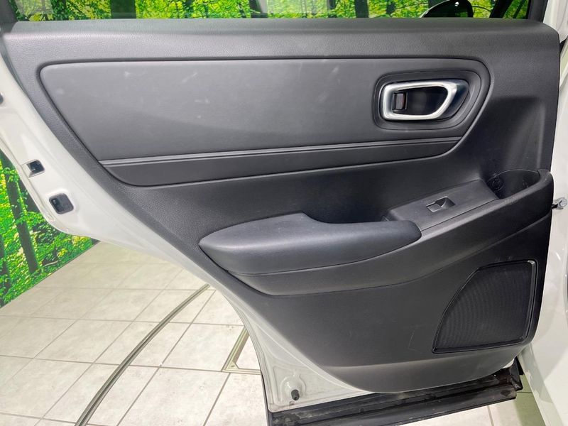2022 Honda Vezel 6AA-RV5 (UW-6ab3451ea7bf0)[24]
