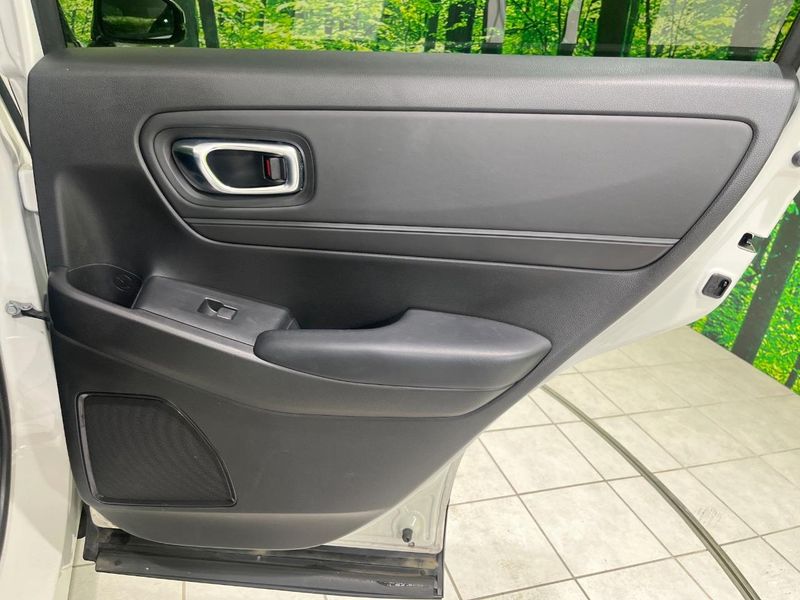 2022 Honda Vezel 6AA-RV5 (UW-6ab3451ea7bf0)[18]