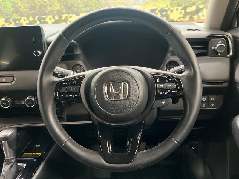 2022 Honda Vezel 6AA-RV6 (UW-6ab3452b2a375)[21]