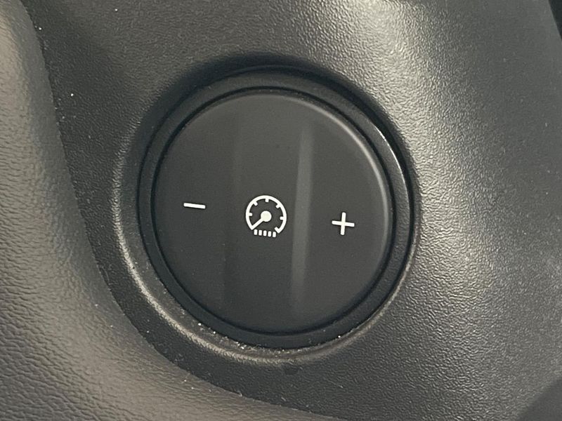 2022 Honda Vezel 6AA-RV6 (UW-6ab3452b2a375)[25]