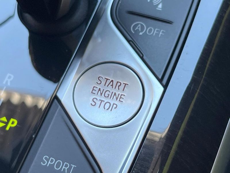 2019 BMW 3 Series 3BA-5F20 (UW-6ab34588cfb31)[15]