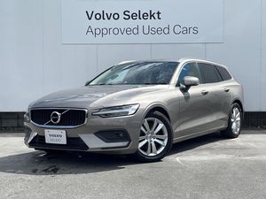 2019 Volvo V60 DBA-ZB420
