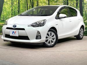 2014 Toyota Aqua DAA-NHP10