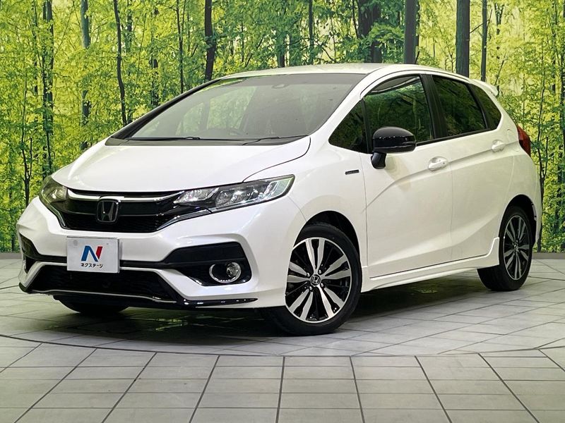 2018 Honda Fit Hybrid DAA-GP5 (UW-6ab5e59f616f8)[0]