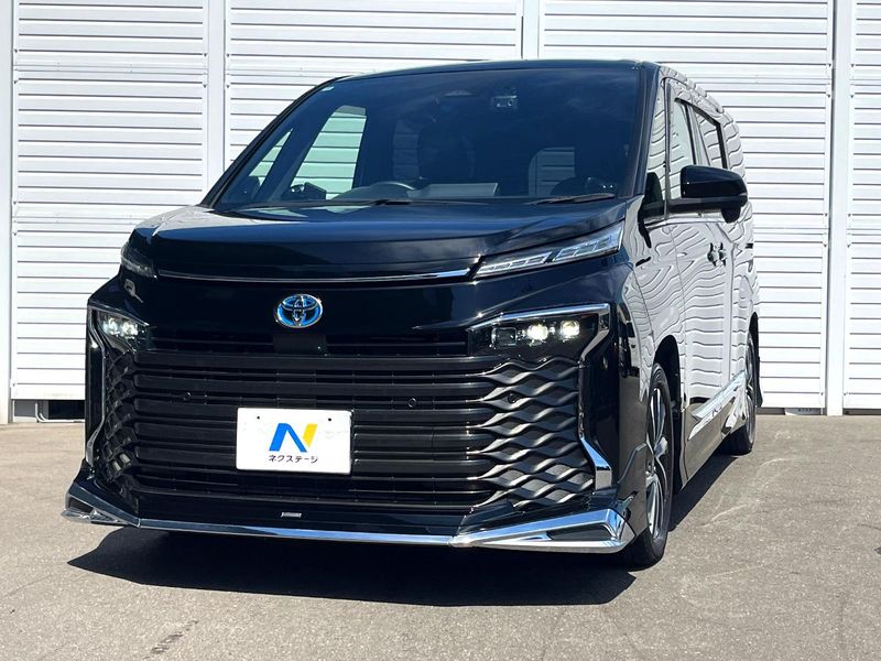 2022 Toyota Voxy 6AA-ZWR90W (UW-6ab5e8d2b7ffa)[0]