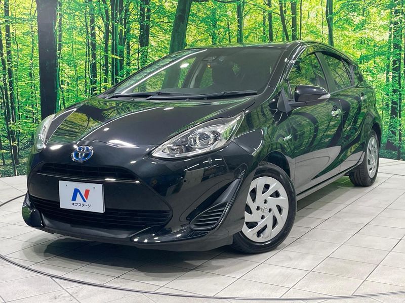2019 Toyota Aqua DAA-NHP10 (UW-6ab7396f8f384)[0]
