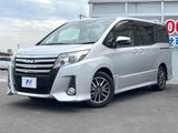 2014 Toyota Noah DBA-ZRR80W