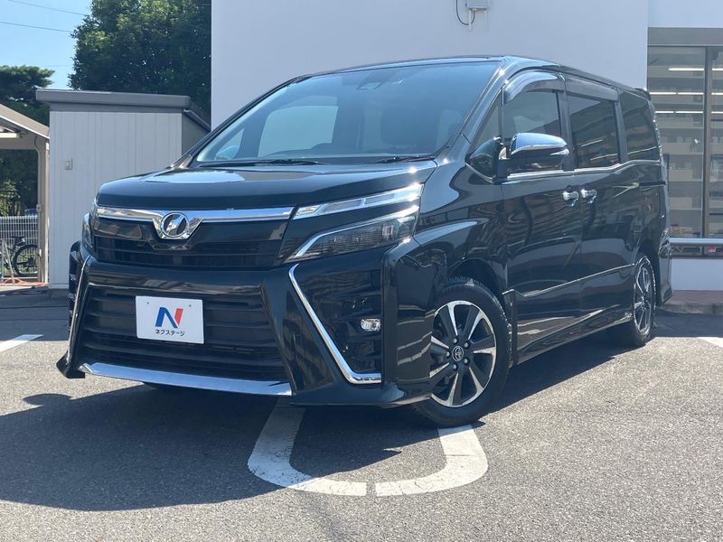 2018 Toyota Voxy DBA-ZRR80W (UW-6ab73a497780a)[0]
