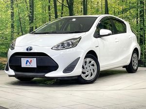 2018 Toyota Aqua DAA-NHP10