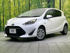 2017 Toyota Aqua DAA-NHP10