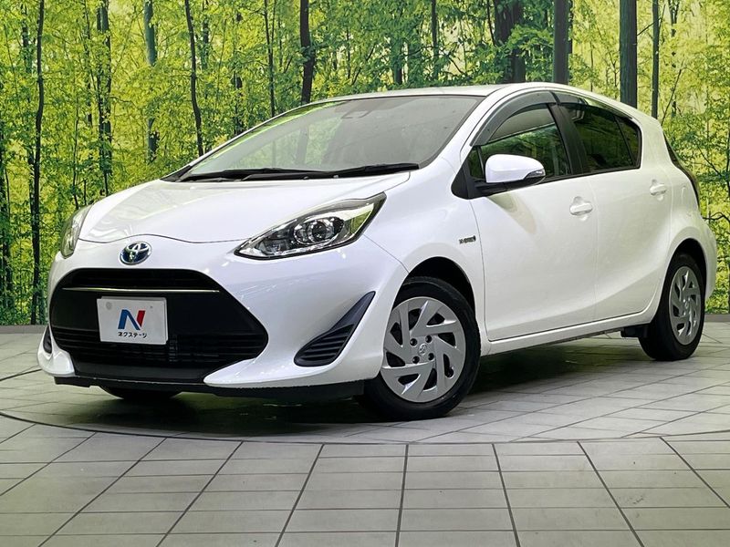 2017 Toyota Aqua DAA-NHP10 (UW-6ab88ae491b60)[0]
