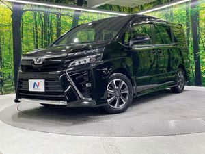 2017 Toyota Voxy DBA-ZRR80W