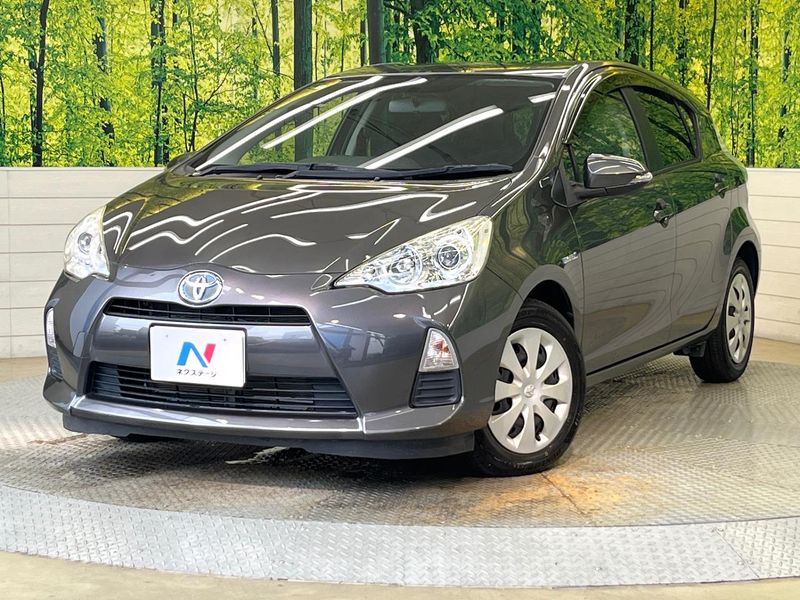 2014 Toyota Aqua DAA-NHP10 (UW-6ab9dc3b25eeb)[0]