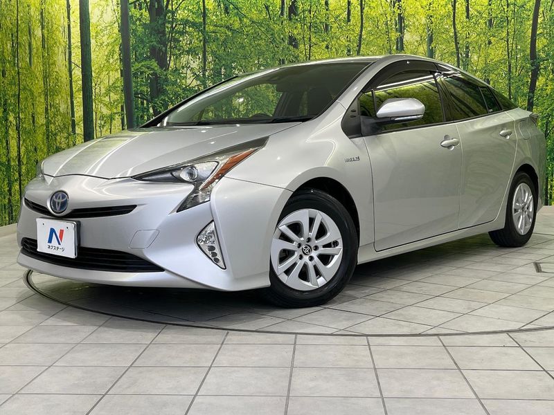 2016 Toyota Prius DAA-ZVW50 (UW-6ab9dd33a44fe)[0]
