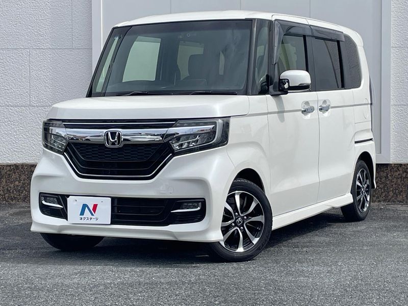 2017 Honda N-BOX CUSTOM DBA-JF3 (UW-mulwldsitoe9)[0]
