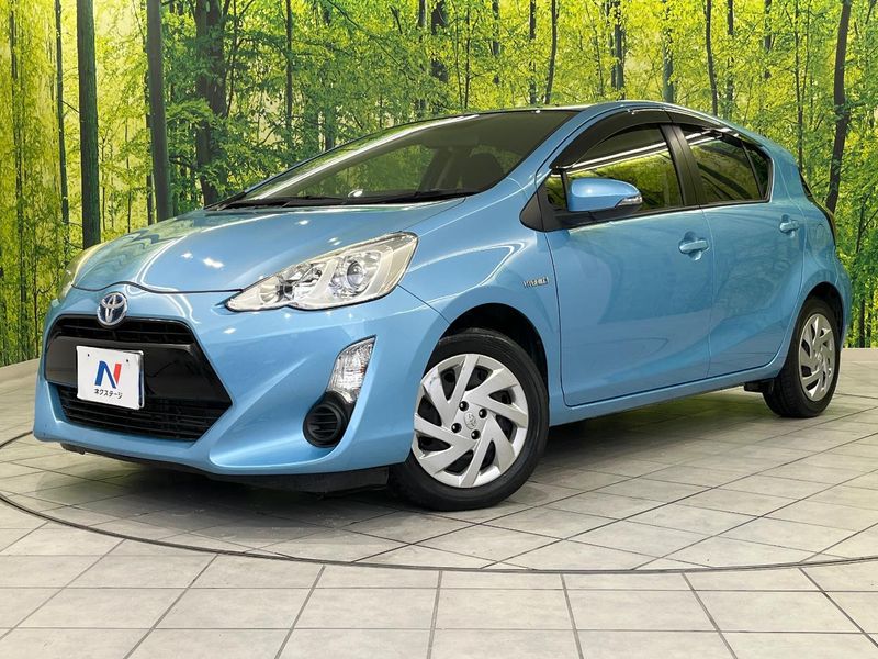 2015 Toyota Aqua DAA-NHP10 (UW-munc3158h695)[0]