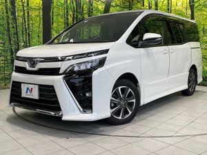 2017 Toyota Voxy DBA-ZRR80W
