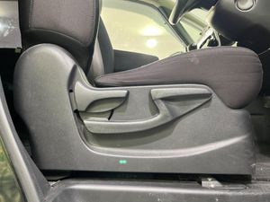 2017 Nissan Serena DAA-GFNC27
