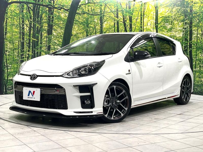 2018 Toyota Aqua DAA-NHP10 (UW-muosddbitr0n)[0]