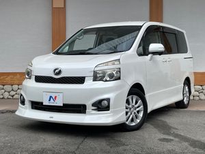 2010 Toyota Voxy DBA-ZRR70W