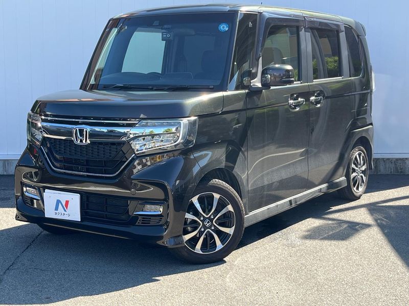 2019 Honda N-BOX CUSTOM DBA-JF3 (UW-muq6yrs0t9dr)[0]