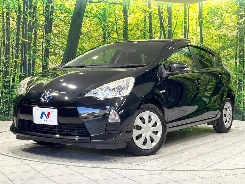 2014 Toyota Aqua DAA-NHP10 (UW-muq74etq30zh)[0]