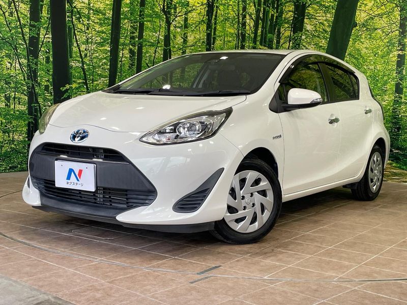 2018 Toyota Aqua DAA-NHP10 (UW-muq74j0hnzy1)[0]
