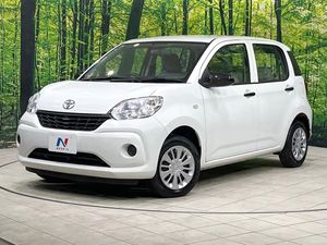 2017 Toyota Passo DBA-M700A