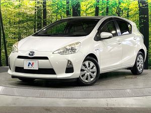 2013 Toyota Aqua DAA-NHP10