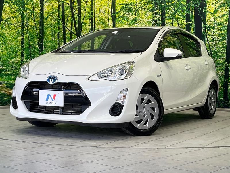 2016 Toyota Aqua DAA-NHP10 (UW-murmujwzuhco)[0]