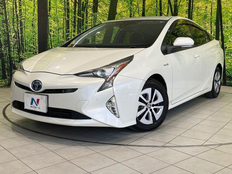 2016 Toyota Prius DAA-ZVW51 (UW-murn11uzsgwt)[0]