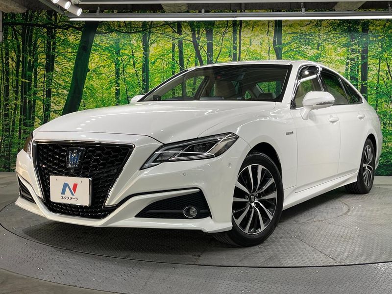 2018 Toyota Crown Hybrid 6AA-AZSH20 (UW-mut0zc3xx37s)[0]