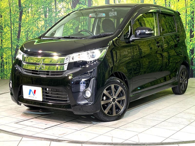 2014 Mitsubishi ek Custom DBA-B11W (UW-mut0znyadseg)[0]