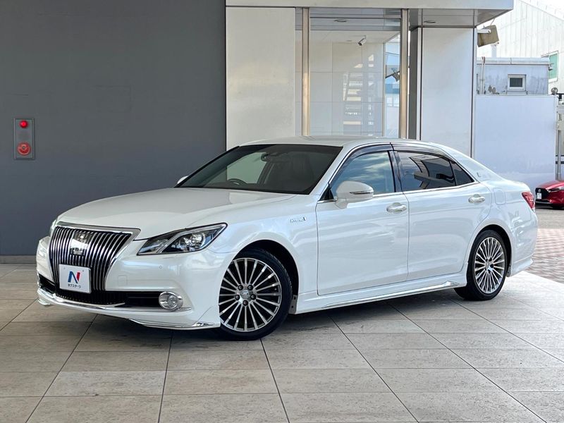 2017 Toyota Crown Majesta DAA-GWS214 (UW-mut148pagcpe)[0]