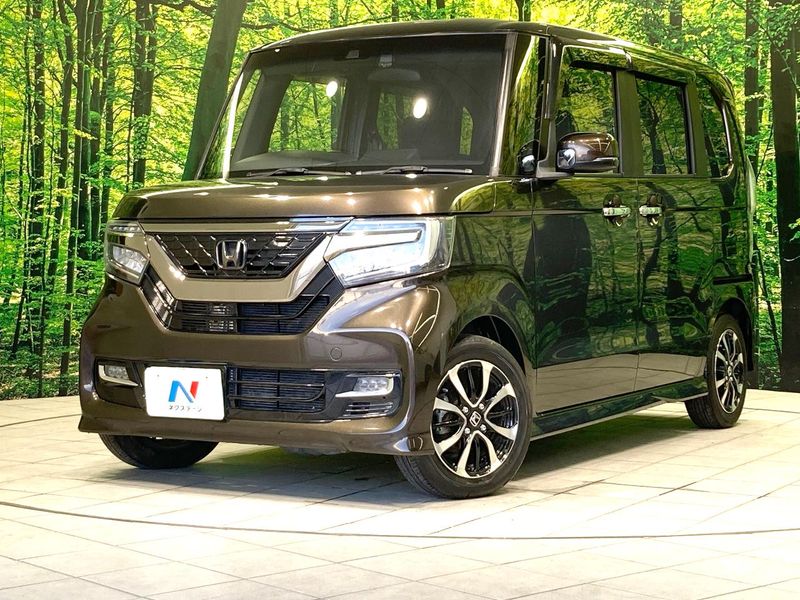 2019 Honda N-BOX CUSTOM DBA-JF3 (UW-mut1699myrze)[0]