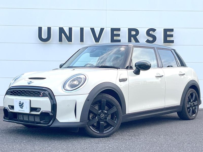 2022 Rover Mini 3BA-XU20MW (UW-mut1na2zf82x)[0]