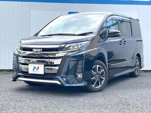 2017 Toyota Noah DBA-ZRR80W