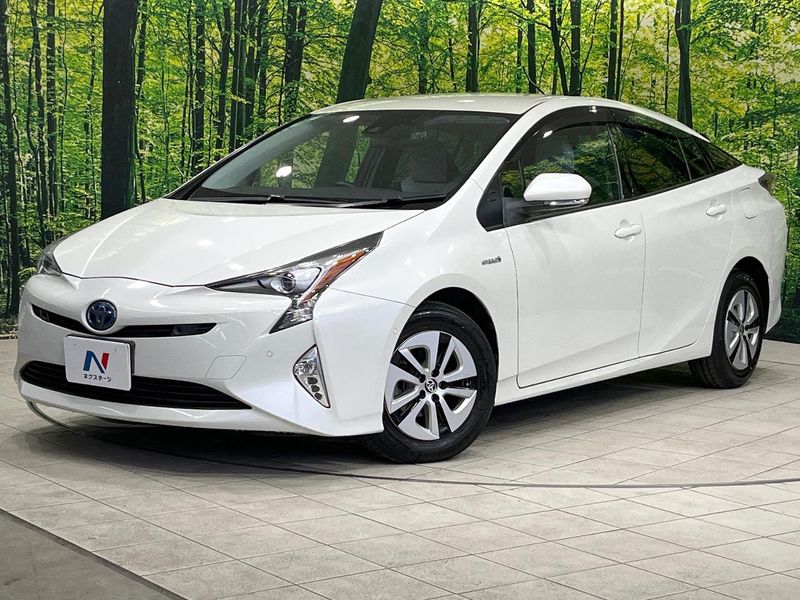2016 Toyota Prius DAA-ZVW51 (UW-muugxf9lspiz)[0]